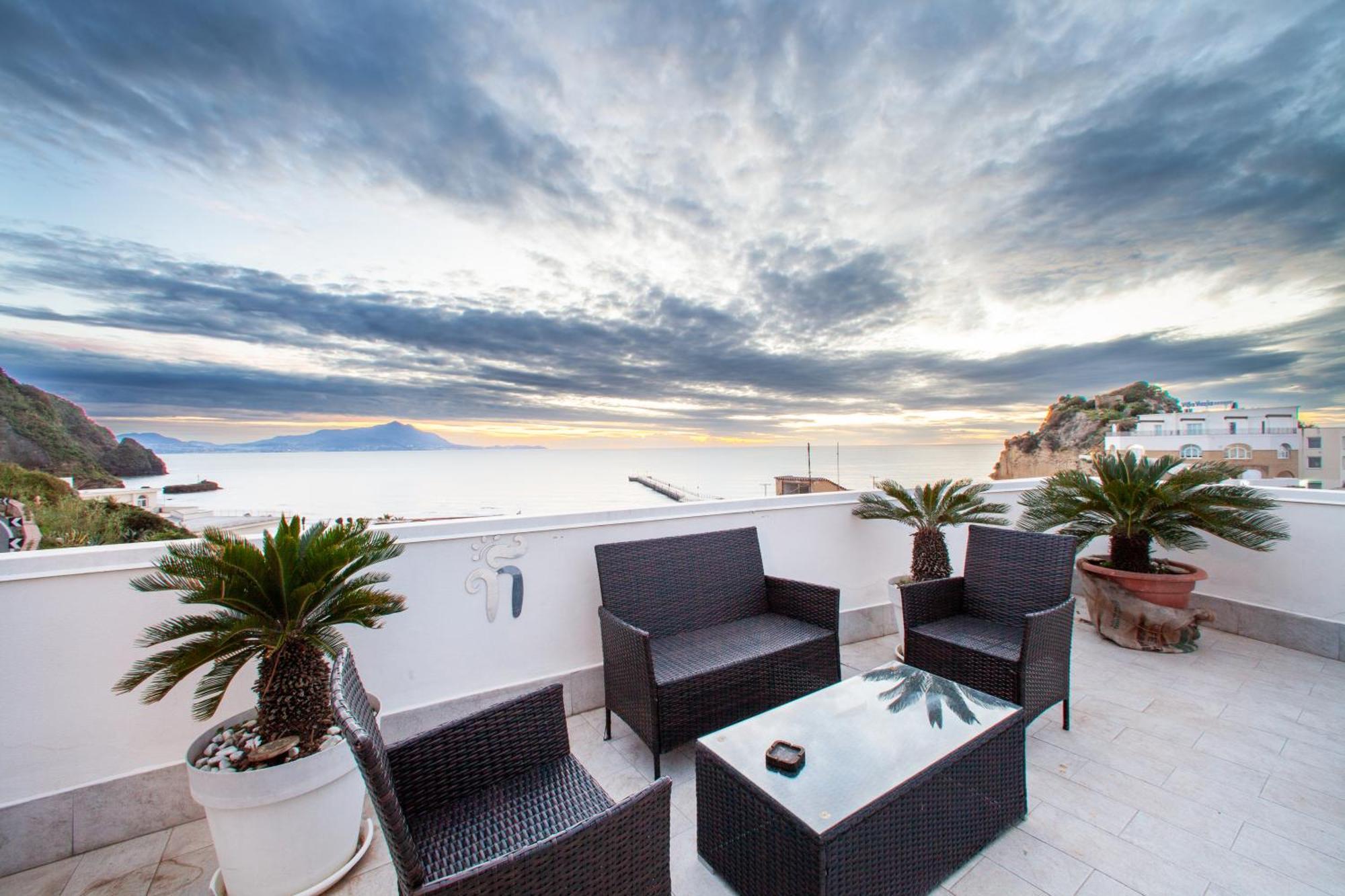 Mh Suites Rooms Apartments Bacoli Kültér fotó