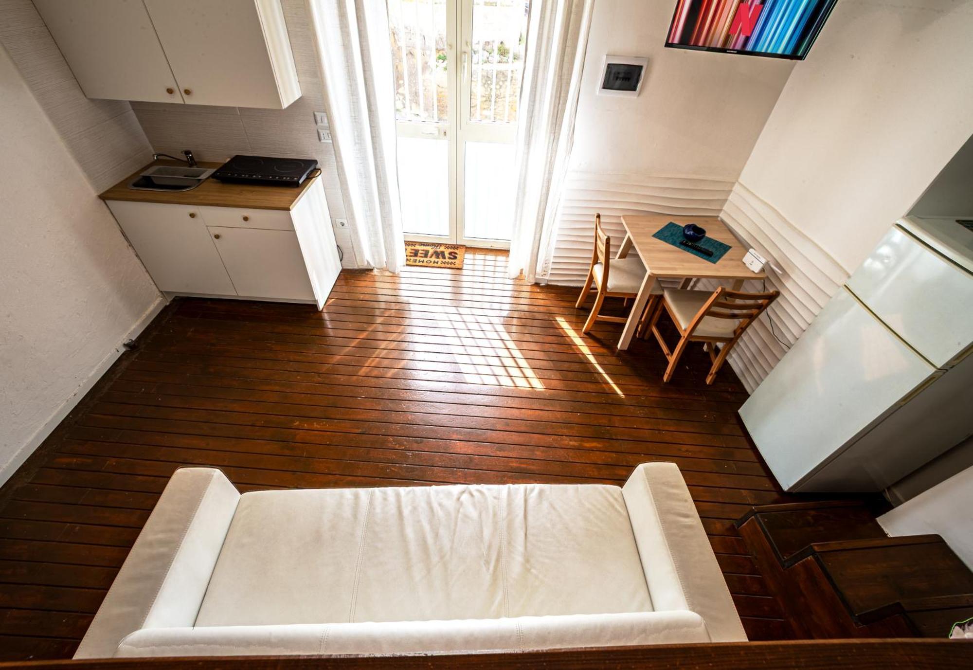 Mh Suites Rooms Apartments Bacoli Szoba fotó