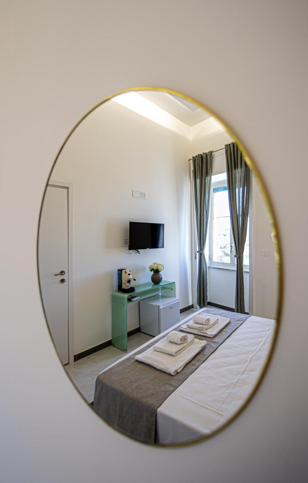 Mh Suites Rooms Apartments Bacoli Kültér fotó